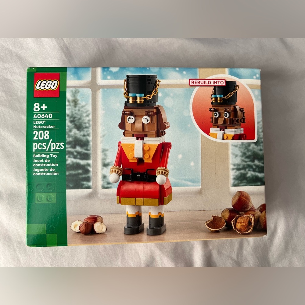 New in box Lego 40640 Nutcracker Seasonal Holiday Decor 208 pieces Gift